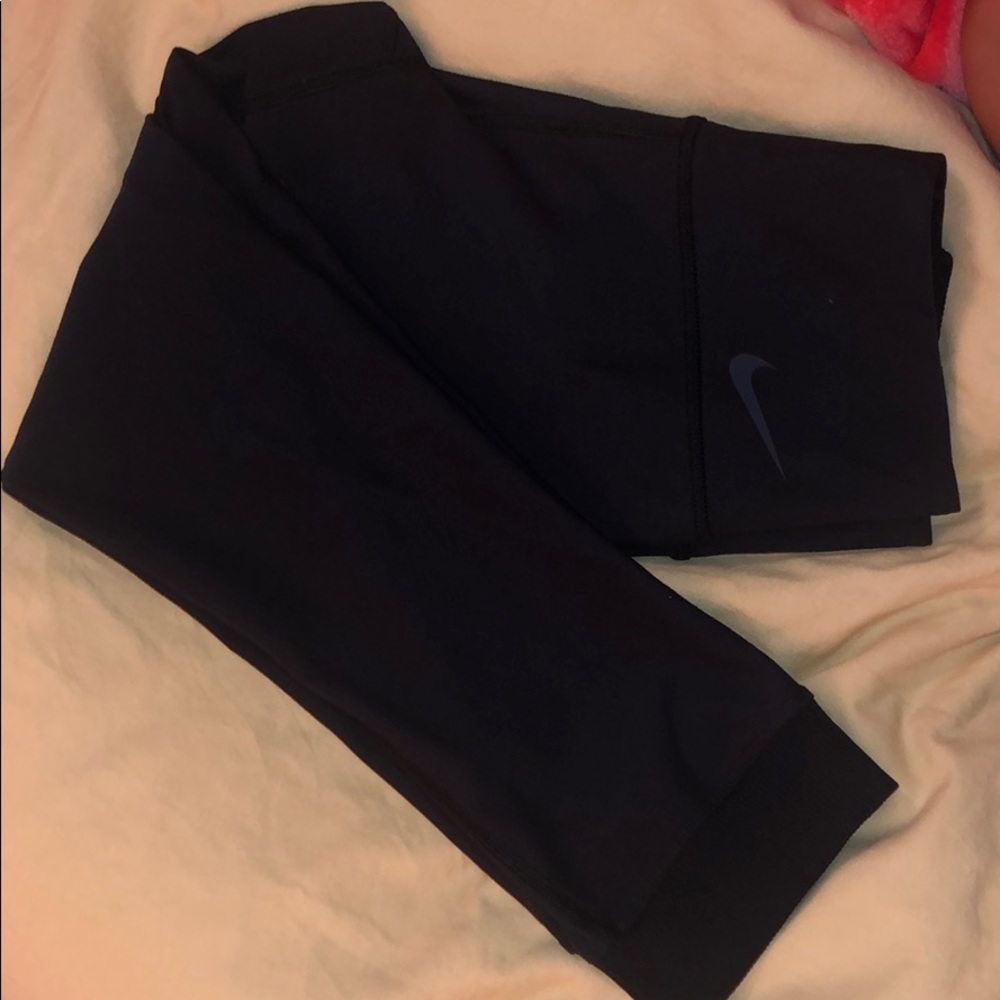 Black XS Nike athletic leggings